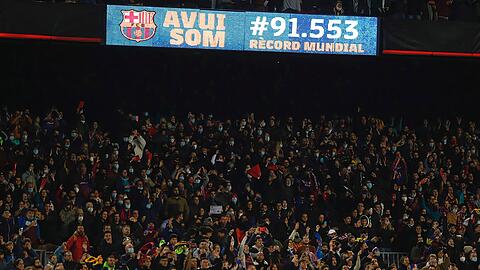 91.553 Menschen waren in Barcelona im Stadion.
