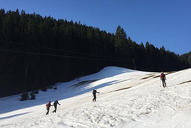 Skitour am Spitzingsee. (Archivbild)