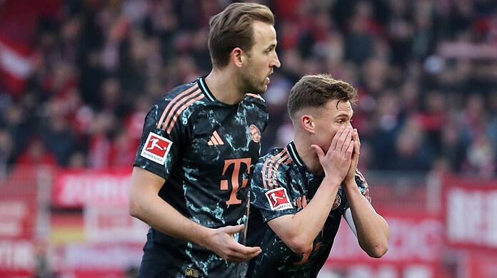 Gegen Union völlig wirkungslos: Bayern zuletzt so treffsicherer Topstürmer Harry Kane (l.). Auch Joshua Kimmich war in Berlin nicht der Sieggarant.