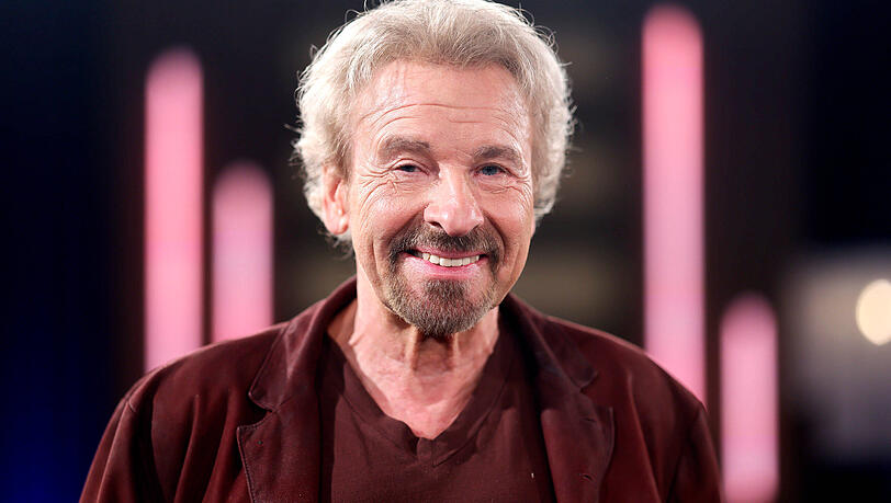 Thomas Gottschalk erhält knapp 1.000 Euro Rente. Thomas Gottschalk erhält knapp 1.000 Euro Rente.