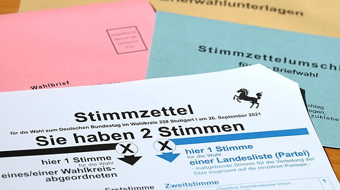 Wer bekommt das Direktmandat in den Münchner Wahlkreisen? Gut eine Woche vor der Bundestagswahl zeichnen sich Kopf-an-Kopf-Rennen ab.