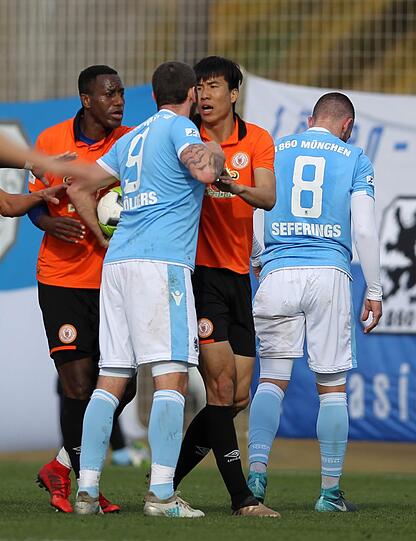 Die Bilder vom Testspiel der Löwen gegen Beijing Renhe