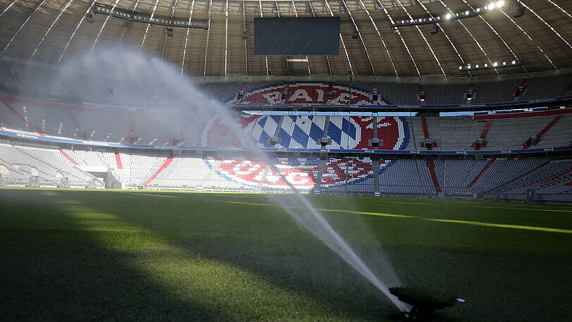 Impressionen der neugestalteten, rot-weißen Allianz Arena. Klicken Sie sich durch die Bilder.