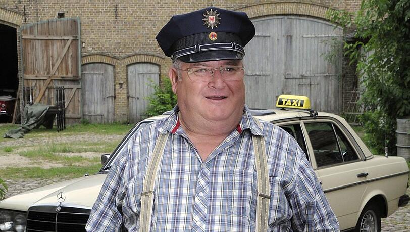 Horst Krause &uuml;bernahm in den Filmen die Hauptrolle. Seine Figur taucht im neuen Drehbuch nicht mehr auf.