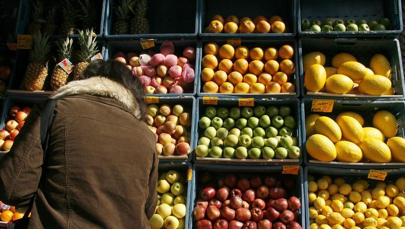 Bio-Obst ist oft teurer - aber nicht besser. Bio-Obst ist oft teurer - aber nicht besser.