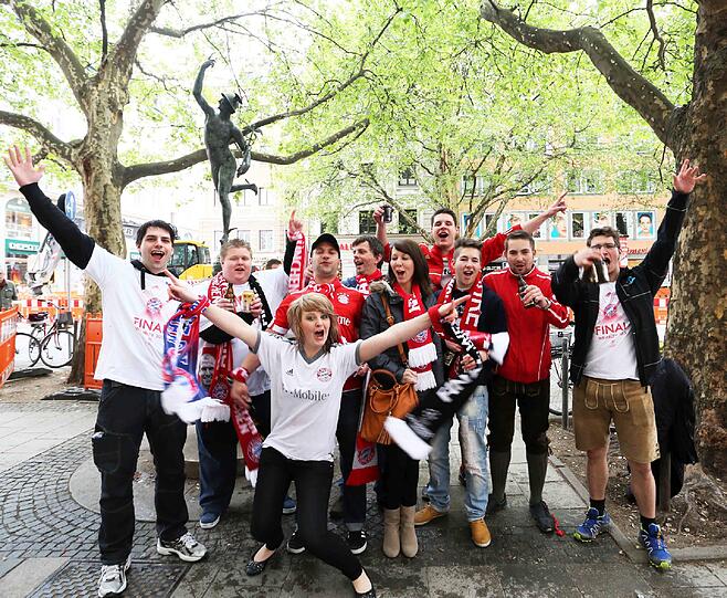 Geschichten, Fans und Skurilitäten: Stimmungsvolle Fotos aus München zum großen Finale in Wembley