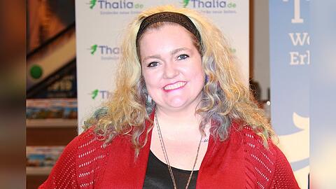 Colleen Hoover hat irref&uuml;hrende Medienberichte richtiggestellt.