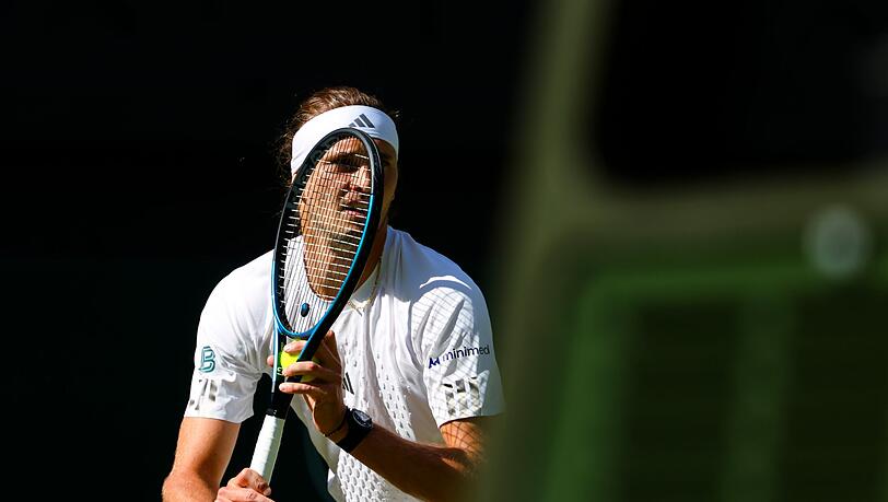 Nicht immer konnte sich Alexander Zverev auf seinen Aufschlag verlassen. Nicht immer konnte sich Alexander Zverev auf seinen Aufschlag verlassen.