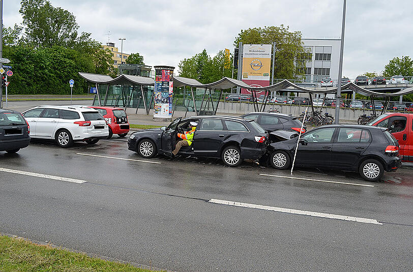 Der Gesamtschaden wird auf rund 28.000 Euro geschätzt.
