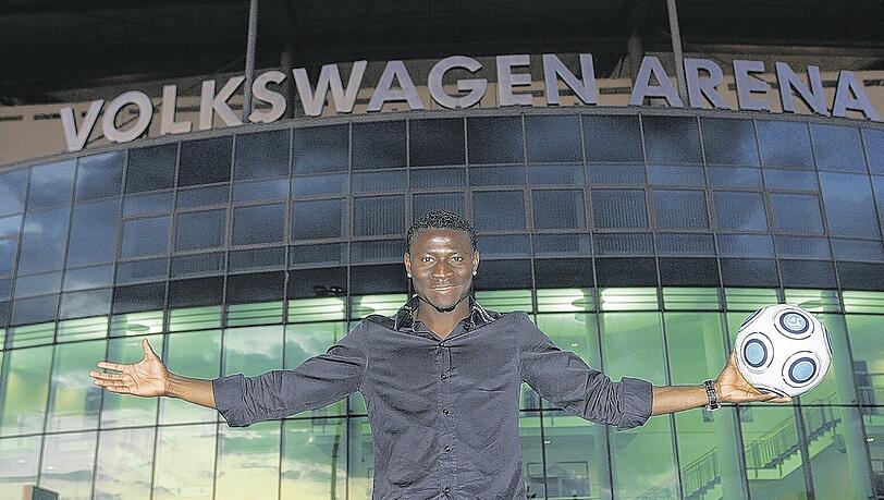 Die neue Kraft im Norden: Auch Obafemi Martins zog?s zum Deutschen Meister nach Wolfsburg.Foto: firo/Augenklick Die neue Kraft im Norden: Auch Obafemi Martins zog?s zum Deutschen Meister nach Wolfsburg.Foto: firo/Augenklick