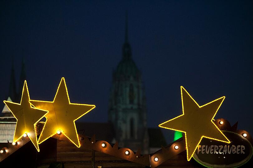Unter dem Motto &bdquo;aufgetischt&ldquo; lädt das Tollwood-Winterfestival von heute (23. November) an neben Kulturgenüssen aller Art zum kritischen Nachdenken ein.