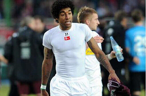 So leicht wollen die Gladbacher ihren Dante nicht zum FC Bayern wechseln lassen.