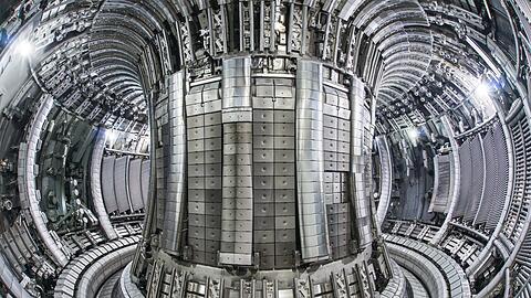 Die Fusionsanlage Jet in Großbritannien hat einen neuen Weltrekord der Energieerzeugung aufgestellt.