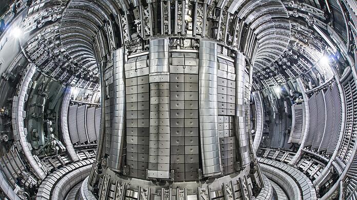 Die Fusionsanlage Jet in Großbritannien hat einen neuen Weltrekord der Energieerzeugung aufgestellt.