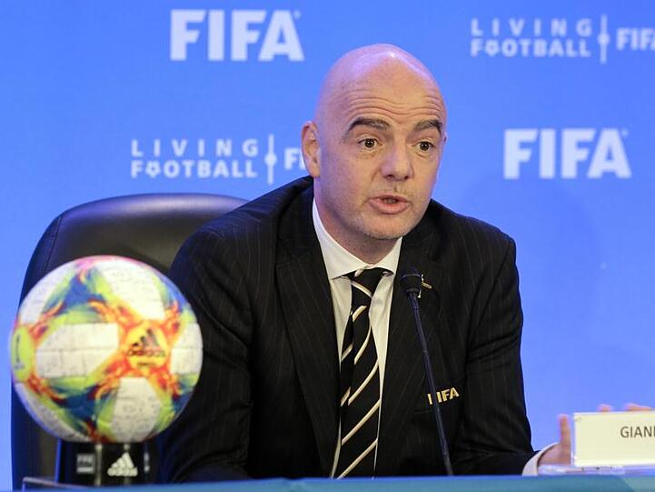 Gianni Infantino will eine Ausweitung der WM 2022 auf 48 Teilnehmer und sucht noch einen Co-Gastgeber.