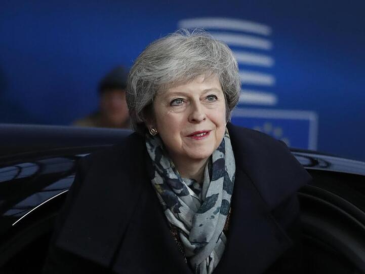 Großbritanniens Premierministerin Theresa May trifft zum EU-Gipfel in Brüssel ein.
