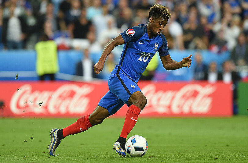 Beim EM-Start mit Frankreich gegen Rumänien hat Kingsley Coman einen Uralt-Rekord geknackt.