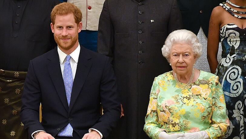 Ob Prinz Harry von der Rede der Queen zur Weltklimakonferenz 2021 begeistert ist? Die Monarchin ignorierte dabei ihren Enkel, erwähnte aber explizit Charles und William.