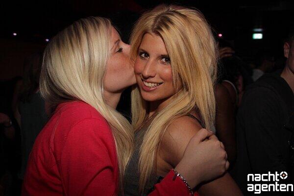 Am Pfingstsonntag war im P1 "Blackout summer Madness angesagt". Mehr Bilder finden Sie unter: www.nachtagenten.de