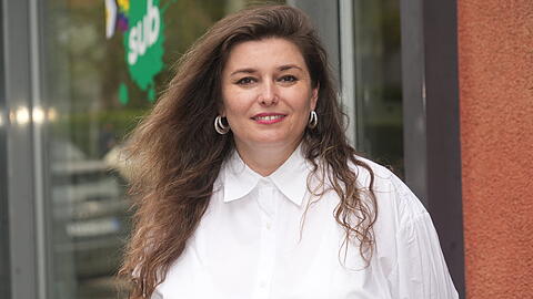 Anita Beneta ber&auml;t queere Gefl&uuml;chtete im Sub.