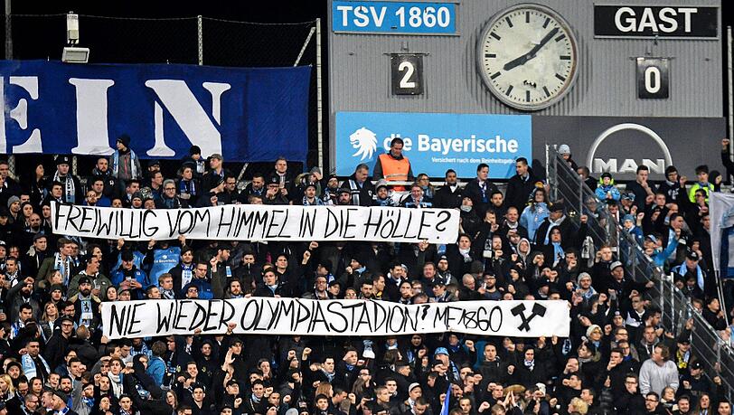 Meinungsfreudig: Die Ultras des TSV 1860 in der Westkurve im Grünwalder Stadion.