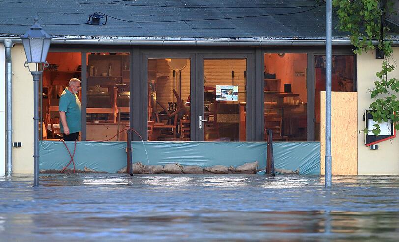 Halle, Bitterfeld: Hochwasser aktuell - Bilder aus den Katastrophengebieten in Sachsen und Sachsen-Anhalt