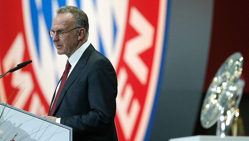 Vorstandschef Karl-Heinz Rummenigge auf der Jahreshauptversammlung des FC Bayern. Vorstandschef Karl-Heinz Rummenigge auf der Jahreshauptversammlung des FC Bayern.