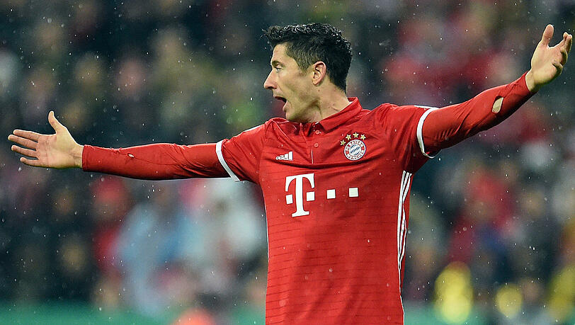 Robert Lewandowski kam 2014 von Borussia Dortmund zum FC Bayern - sein aktueller Vertrag läuft bis 2021.