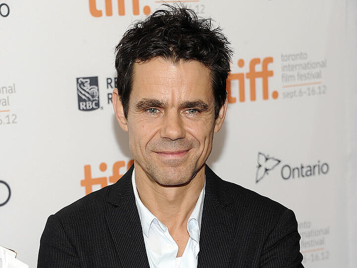 Tom Tykwer wird bei "Babylon Berlin" Regie führen