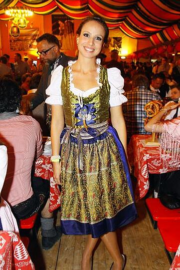 Die letzten Jahre war bei "Tracht & Pracht" einiges geboten. 2011 ließen sich auch Prominente wie Alina Baumann, Tim Lobinger, Michael Guillaume,Peyman Amin, Liliana Matthäu und Alisar Ailabouni im Hippodrom blicken. Klicken Sie durch die Bilder!