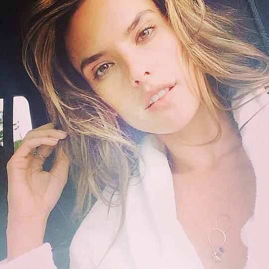 So schön sieht Victoria's Secret Model Alessandra Ambrosio ohne Make-Up aus!