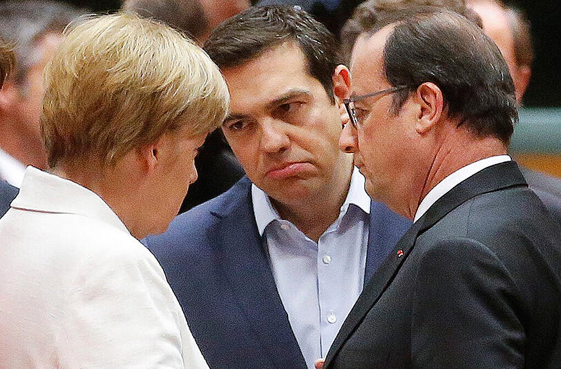 Festgefahrene Positionen in Brüssel. Alexis Tsipras (m) im Gespräch mit Angela Merkel und Francois Hollande.