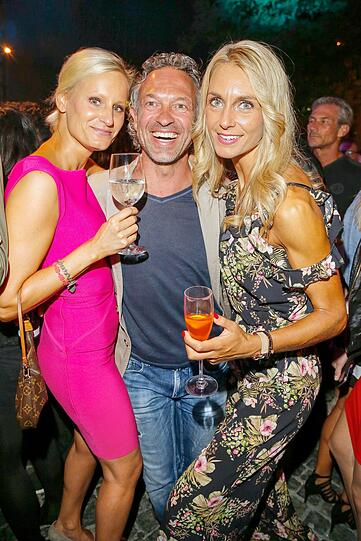 Pela Baier, Martin Gebuhr und Marion Engelschall