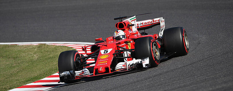 Sebastian Vettel startet im Ferrari in Mexiko von der Pole-Position.