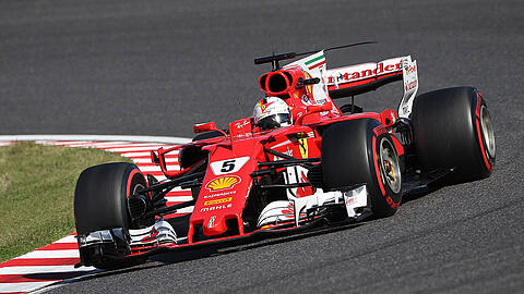 Sebastian Vettel startet im Ferrari in Mexiko von der Pole-Position.