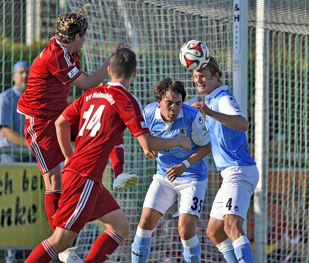 Die Löwen gewinnen gegen den SV Heimstetten mit 3:0 - Die Bilder vom Spiel.