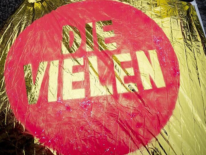 90 Kulturinstitutionen haben sich der Kampagne des Vereins "Die Vielen e.V." zusammengeschlossen.