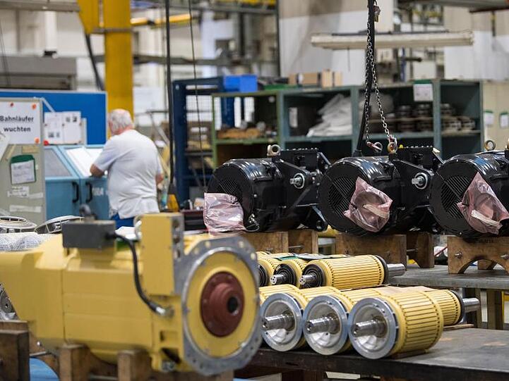 Die deutsche Elektroindustrie hat derzeit gut zu tun. Viele Produkte gehen ins Ausland.