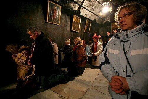 Betende Menschen in Bethlehem