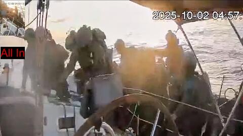 Die israelische Militäraktion gegen die Global Sumud Flotilla aus mehr als 40 privaten Motor- und Segelbooten dauerte die ganze Nacht über bis zum Morgen an.
