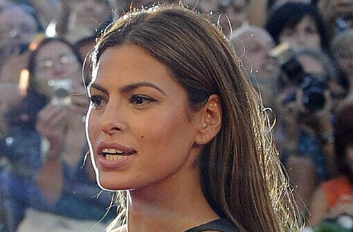 Eva Mendes: Ihre Traumfigur verdankt die Schauspielerin gesunder Ernährung und viel Sport.