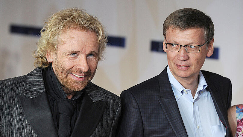 Günther Jauch mit Thomas Gottschalk bei der Bertelsmann Party 2011 in Berlin. Günther Jauch mit Thomas Gottschalk bei der Bertelsmann Party 2011 in Berlin.