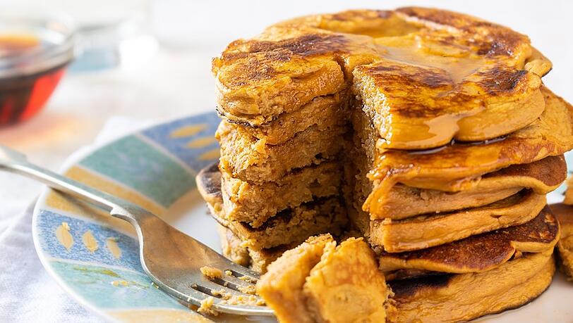 Zergehen im Mund: Süße Pancakes aus Süßkartoffeln.