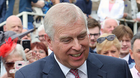 Prinz Andrew steht in einem BBC-Interview Rede und Antwort