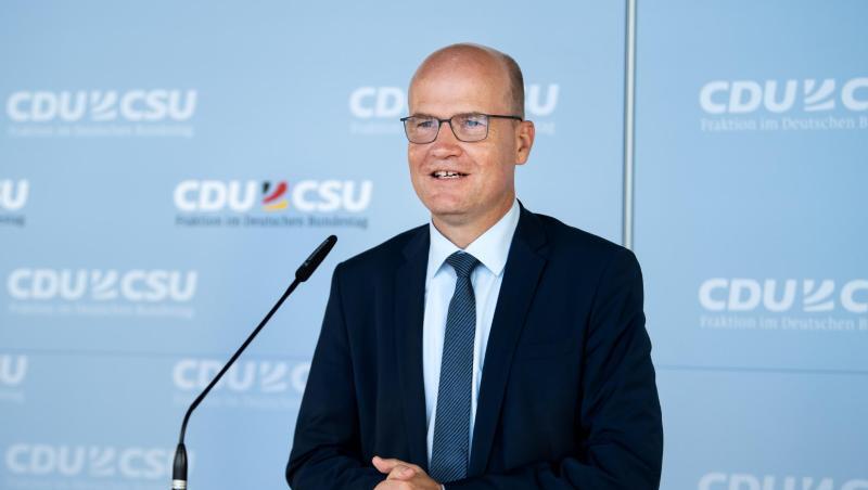 Unionsfraktionschef Ralph Brinkhaus würde gerne früher einen CDU-Vorsitzenden küren. Unionsfraktionschef Ralph Brinkhaus würde gerne früher einen CDU-Vorsitzenden küren.
