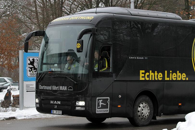 Die Dortmunder auf dem Trainingsgelände des TSV 1860 München