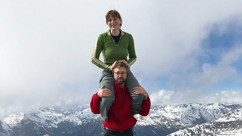 Gemeinsam mit seiner Freundin Laura Booth wagte sich Andi Bauer in die rumänische Wildnis.