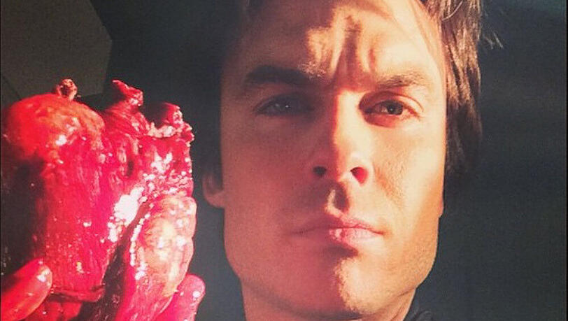 Ian Somerhalder plädiert mit diesem Herz für ein bewusstes Leben Ian Somerhalder plädiert mit diesem Herz für ein bewusstes Leben