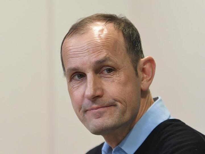 Der Augsburger Trainer Heiko Herrlich. Foto: Stefan Puchner/dpa/Archivbild