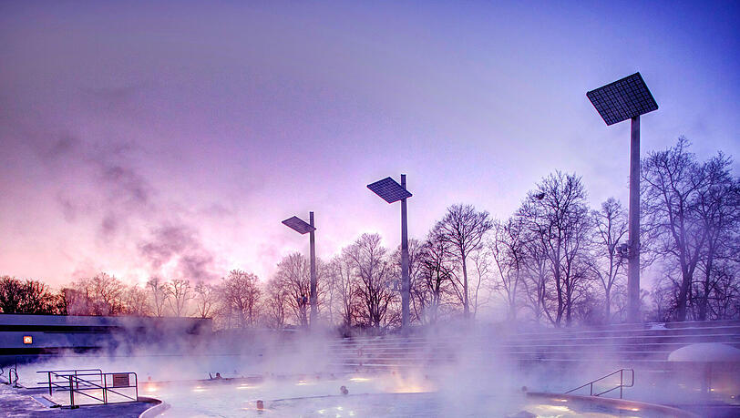 Das Dante-Winter-Warmfreibad ist eine Besonderheit in der M&uuml;nchner B&auml;derlandschaft.